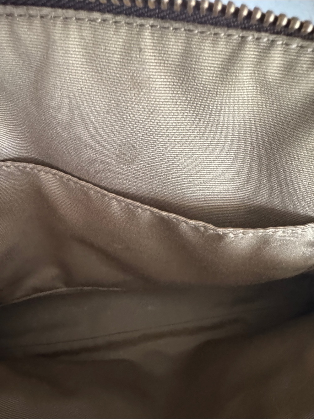 Coach Brown Signature Dome Satchel with Tan Trim and Red Tag - Picture 9 of 9